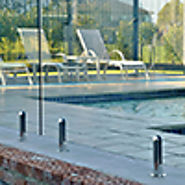 How to Choose the Best Glass Pool Fence