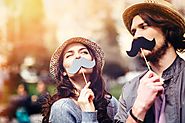 how to know if someone loves you secretly whithout say that ? - life good way