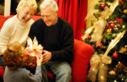 8 Gifts For Your Elderly Parents
