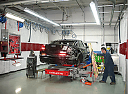 How Does Auto Collision Repair Work in Valencia