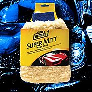 Formula 1 Car Wash Mitt For Easy Clean