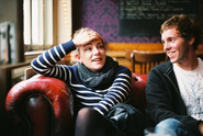 10 Ways to Take Better Candid Photos