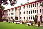 Aligarh Muslim University | Aligarh | 1920