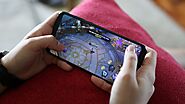 What makes gaming smartphones different from non-gaming smartphones?
