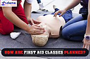 How Are First Aid Classes Planned?