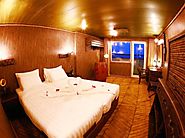 King Bay & June Bay Suite at Vintage Luxury Yacht Hotel