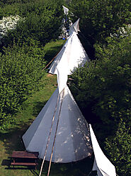 GLAMPING | Free Range in The Great Outdoors with Cornish Tipi Holidays