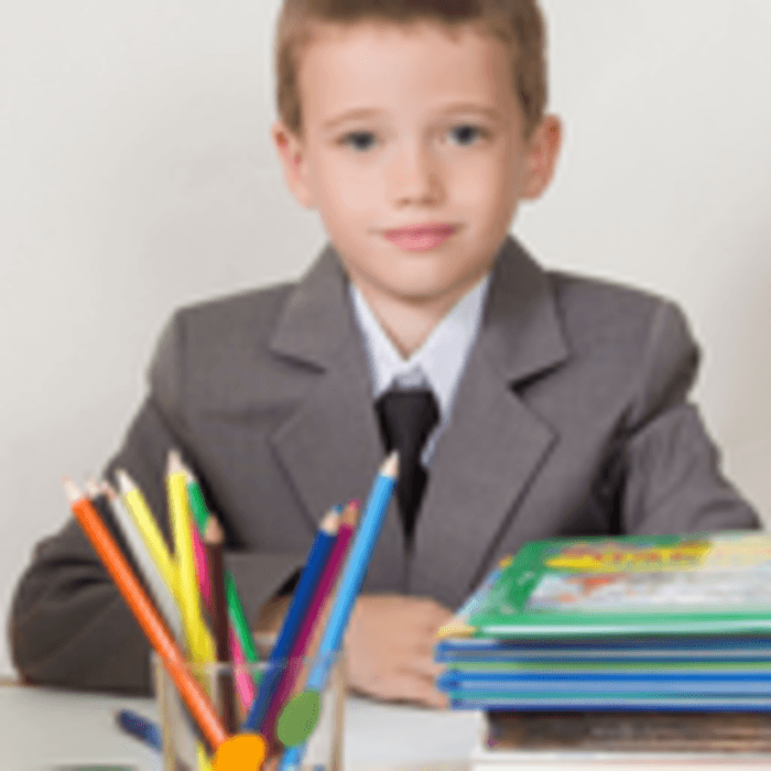 Give arguments for or against teenage working image