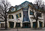 Top 15 World’s Weirdest Houses to Check Out in 2023