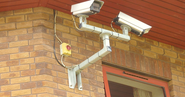 5 Cameras to Surveil Your Home During Vacation Season
