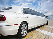 Why Hiring A Corporate Limo Is Best When Driving Business Partners Around