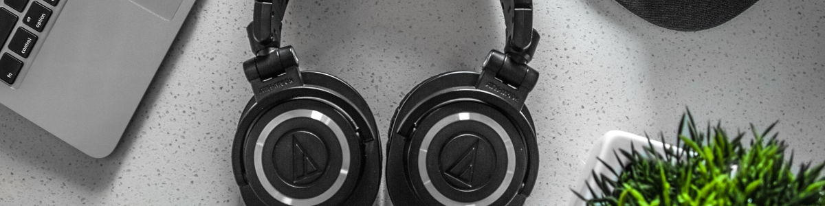 Cheap Noise Cancelling Headphones And Earbuds At Best Price A Listly List