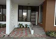 independent villas in noida