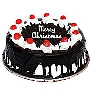 Order/Send Christmas Blackforest Cake Half Kg Online Same Day Delivery - OyeGifts.com