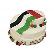 UAE National Day Cake Design with Chocolates and Berries-Cake Gallery