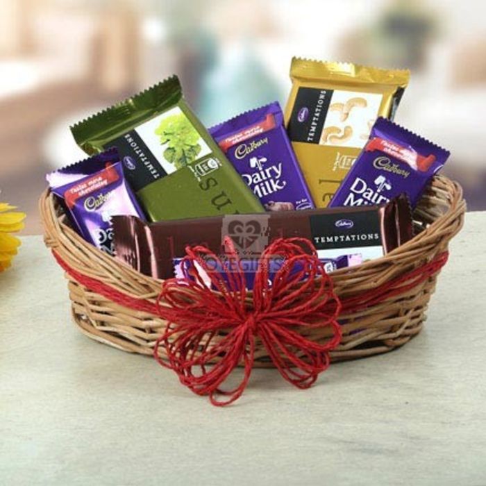 Oyegifts hampers hamper Top 10 Valentine Day Gifts For Wife | A Listly List
