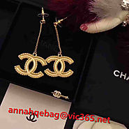 Chanel golden earring