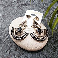 Buy and Send Crescent Shaped Drop Earrings Gifts Online Delivery Across India @ Best Price - OyeGifts