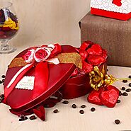 Buy ROMANTIC HAMPER OF HEART SHAPE CHOCOLATES AND GOLDEN ROSE Online - OyeGifts