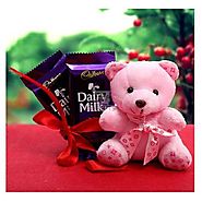 Buy / Send Chocolate For Love Gifts online Same Day & Midnight Delivery across India @ Best Price | OyeGifts