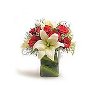 Buy/Send Rose N Lilies - Bouquet Online - YuvaFlowers.com