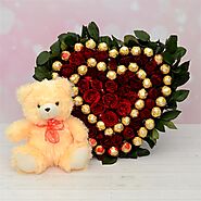 Buy Heart Shape Rose Arrangement & Ferrero Rocher Combo - OyeGifts