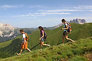 Itinerari sentieri escursioni e trekking Val di Fassa - Passeggiate, percorsi e consigli per conoscere a piedi le Dol...