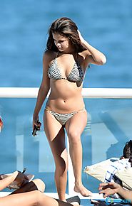 Selena Gomez in a hot Swimsuit at the beach