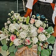 What Are The Benefits Of Buying Flowers Online Instead Of From Local Stores?