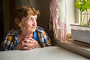 4 Signs Your Senior Loved One Needs Home Care
