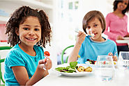 6 Ways to Encourage Your Child to Develop Healthy Eating Habits