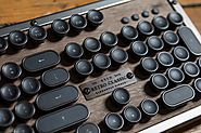 Website at https://techcrunch.com/2018/02/09/azios-retro-classic-typewriter-inspired-bluetooth-keyboard-is-a-luxuriou...