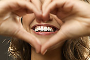 بیماری‌های قلبی و سلامت دهان در دو جبهه مخالف هم! | کلینیک آیریس