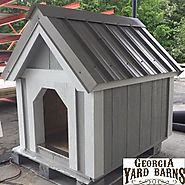 Backyard Dog House To Protect Your Pets From Harsh Weather
