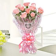 10 baby pink roses is the best bouquet to send your warmest wishes to your loved ones - OyeGifts.com