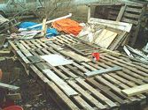 Building a Wood Shed from recycled wooden pallets, Building with pallets