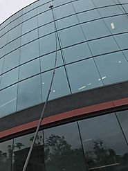 Importance and Benefits of Commercial Window Cleaning