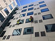 Hire Expert Window Cleaners to Give Them the Same Old Shine