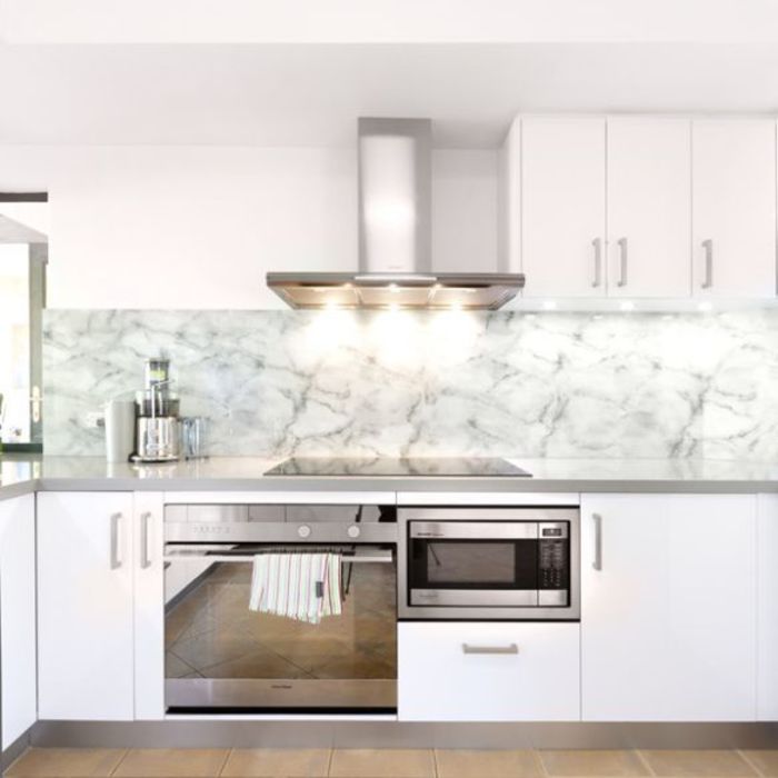 The Best Splashback Materials for your Kitchen! A Listly List