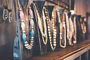 9 Ways to Organize Jewellery in Retail Store – Speedframe – Medium