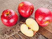 Amazing Health Benefits of Apple For Weight Loss