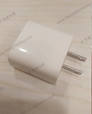 Lộ diện sạc iPhone mới cổng USB-C 2018 - Phukieniplus.com -