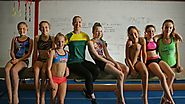 Commonwealth Games silver medallist Mary-Anne Monckton visits her original gymnastics club, Lake Macquarie PCYC - PCYC