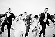 Top 7 Fun and Creative Photo Ideas for Your Wedding Pictorials