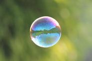 Images of the World - Spectacular Photos of Bubbles Frozen in Frigid Temperatures.