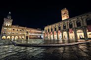 Piazza Maggiore and the best squares to visit – Bologna Guide