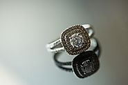 Shop custom made engagement rings online
