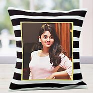 Website at https://www.oyegifts.com/personalised-cushion-wishes