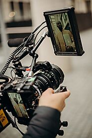 7 Reasons for Having Corporate Video Production for Your Business
