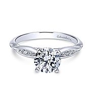 Quinn | 14k White Gold Round Straight Diamond Engagement Ring